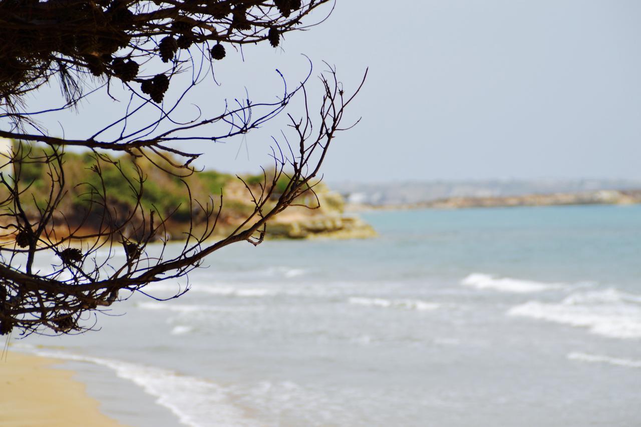 איספיקה Caposud Residence And Beach Club מראה חיצוני תמונה