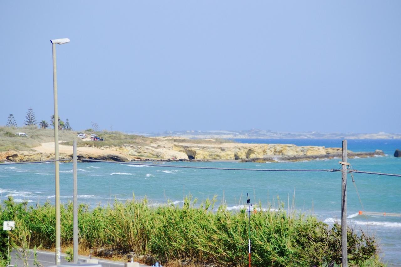 איספיקה Caposud Residence And Beach Club מראה חיצוני תמונה